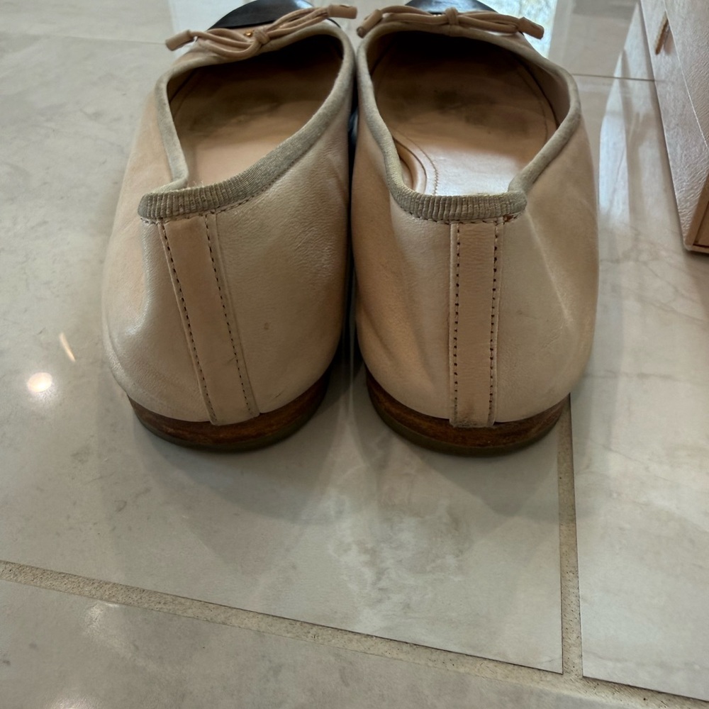 Prada Cap Toe Ballet Flats Beige Black Size 38.5 (US 8.5) - Picture 4 of 9